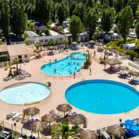 Magic Mobile Montourey, 3 Chambres, 2 Salles De Bain, Piscine Disponible Sur Place Fréjus